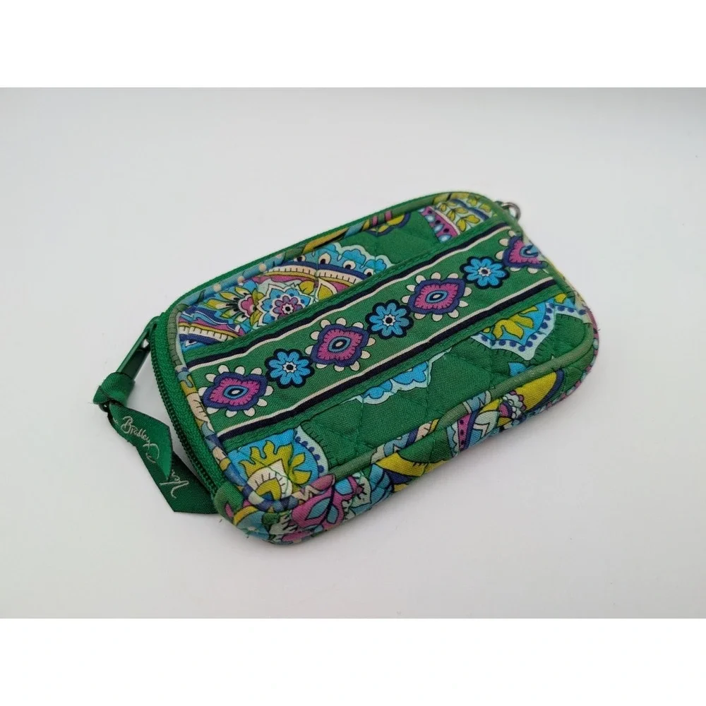 Vera Bradley EmerWristlet Wallet Handbag Green Floral‎ Design